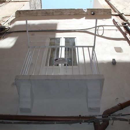 Casa Vacanze Stella Maris Taranto Ngoại thất bức ảnh
