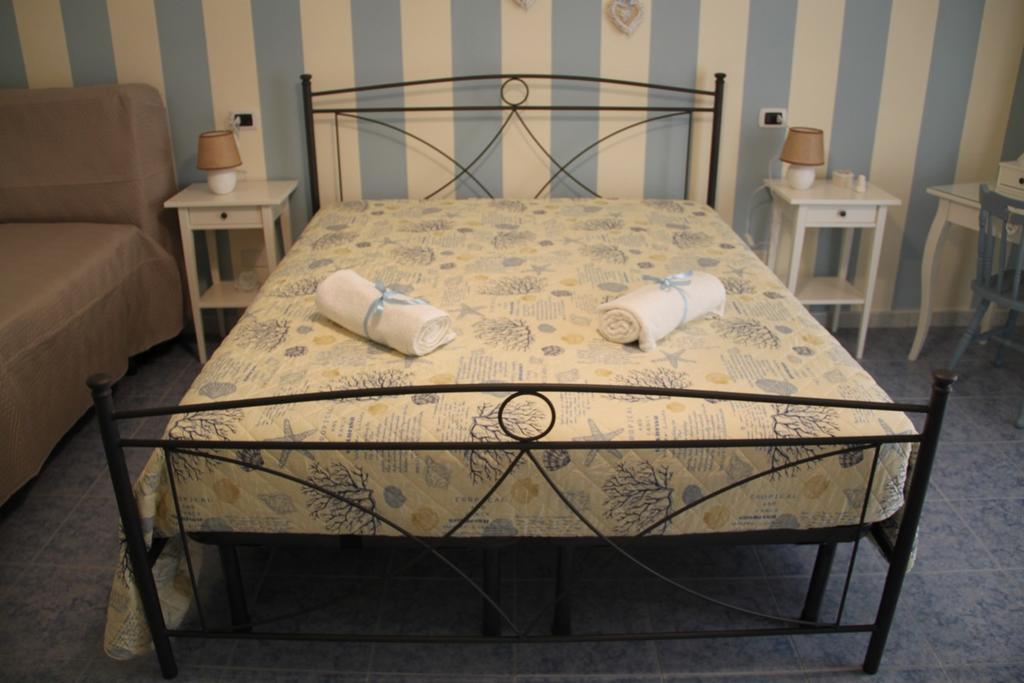 Casa Vacanze Stella Maris Taranto Ngoại thất bức ảnh